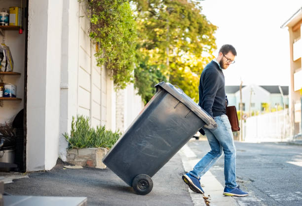 Best Basement Cleanout Services  in Long Beach, CA